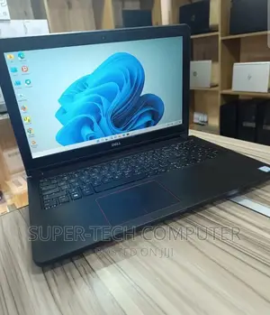 Photo - New Laptop Dell Inspiron 15 16GB Intel Core I7 SSD 512GB