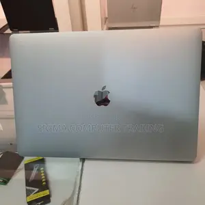 New Laptop Apple MacBook Pro 2017 16GB Intel Core I7 SSD 1T