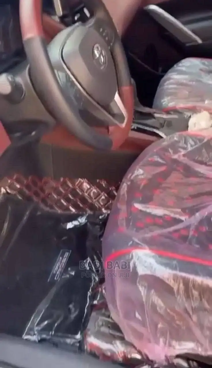 Toyota Corolla 2022 Silver