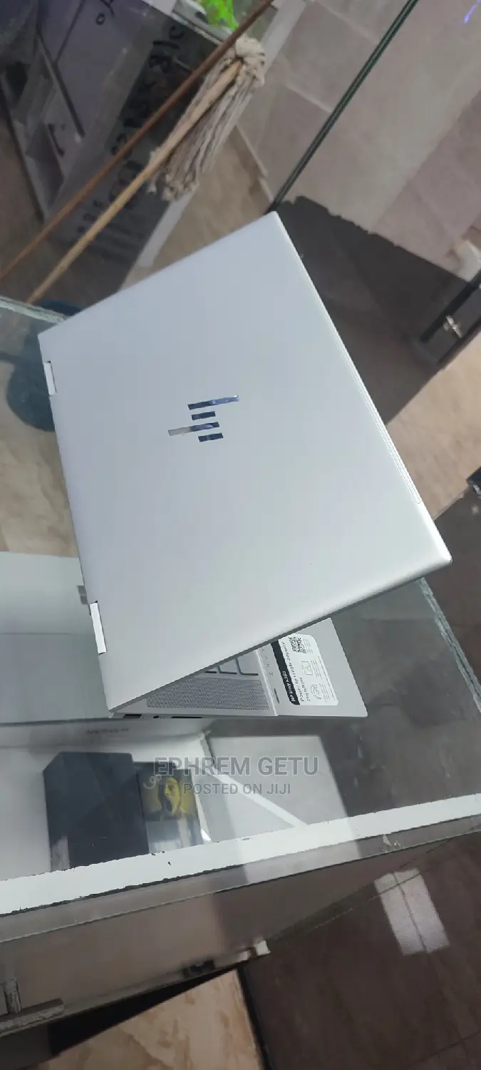 New Laptop HP Envy X360 16GB Intel Core I5 SSD 512GB