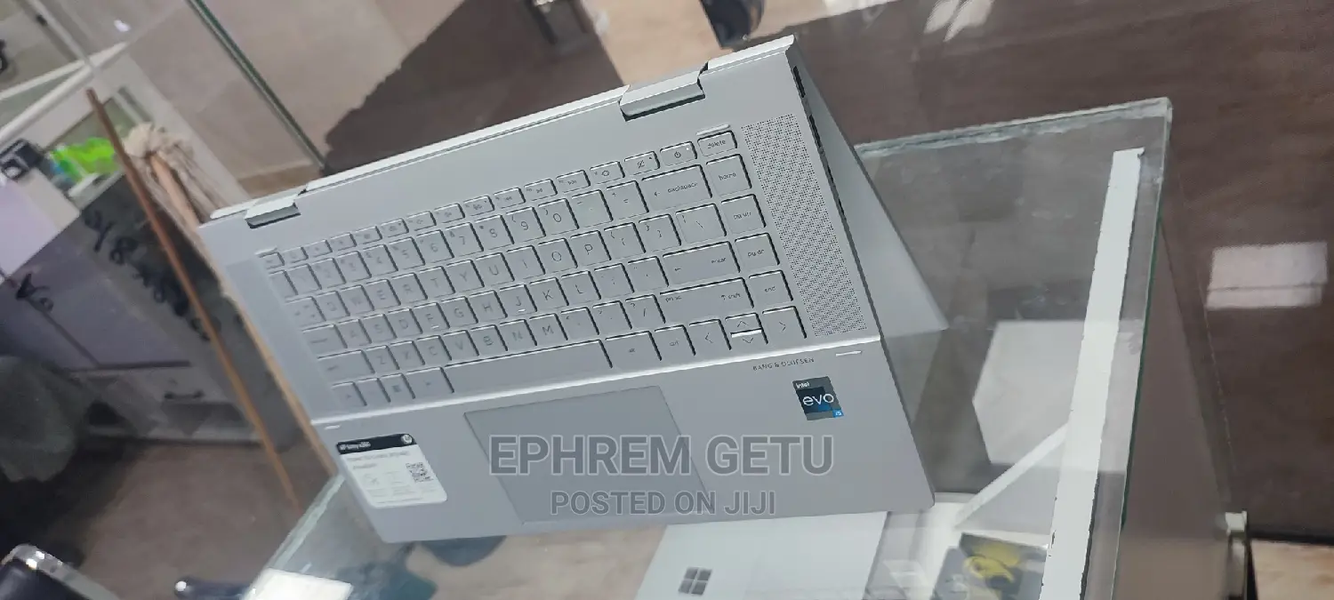 New Laptop HP Envy X360 16GB Intel Core I5 SSD 512GB