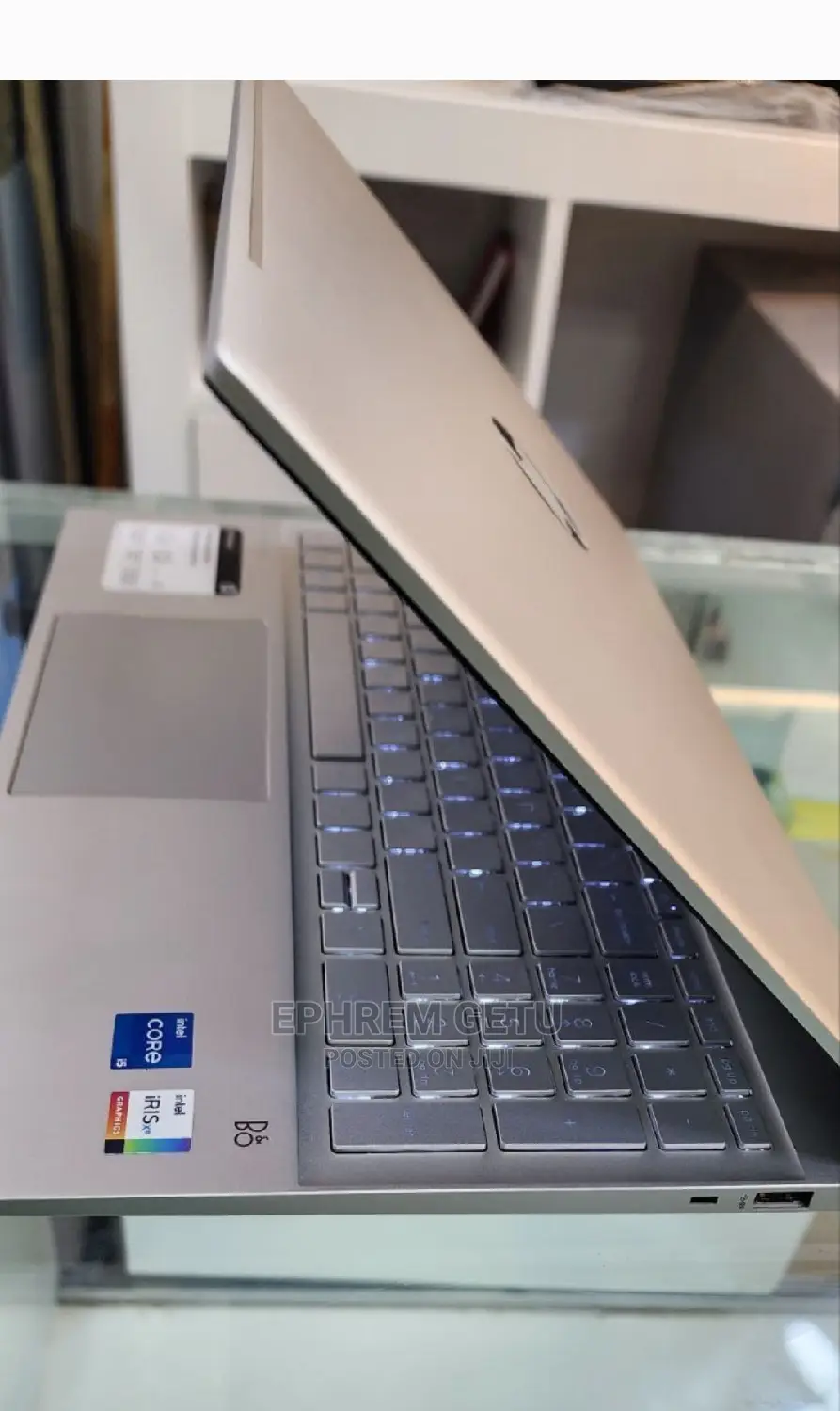 New Laptop HP Pavilion 15 12GB Intel Core I5 SSD 512GB