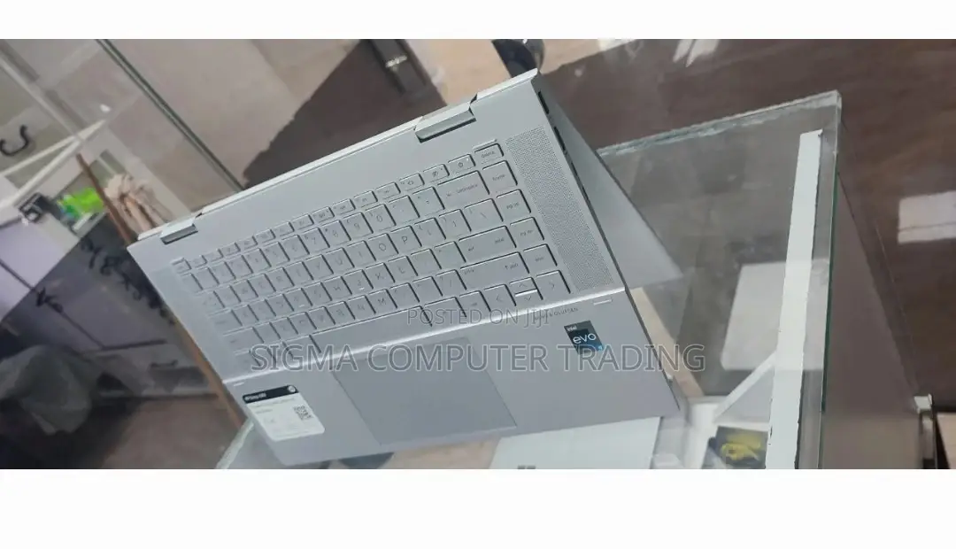New Laptop HP Envy X360 16GB Intel Core I5 SSD 512GB