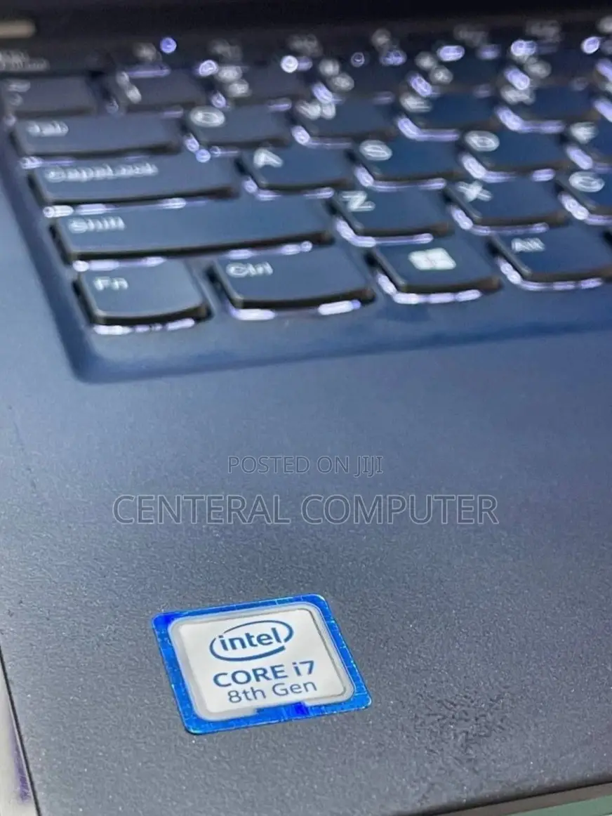 New Laptop Lenovo ThinkPad Yoga 8GB Intel Core I5 SSD 512GB