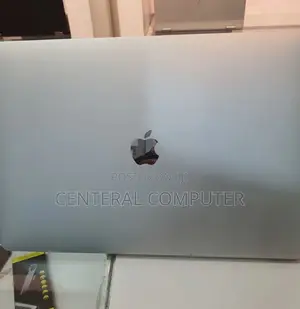 New Laptop Apple MacBook Pro 2017 16GB Intel Core I7 SSD 1T