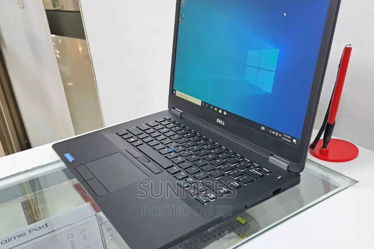 New Laptop Dell Latitude 5310 8GB Intel Core I5 SSD 512GB