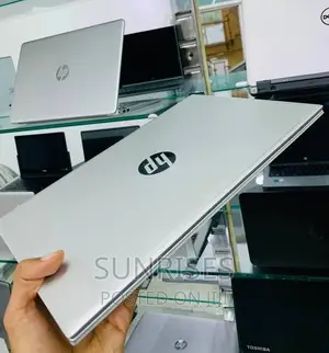 Photo - New Laptop HP Pavilion 15 8GB Intel Core I5 SSD 512GB