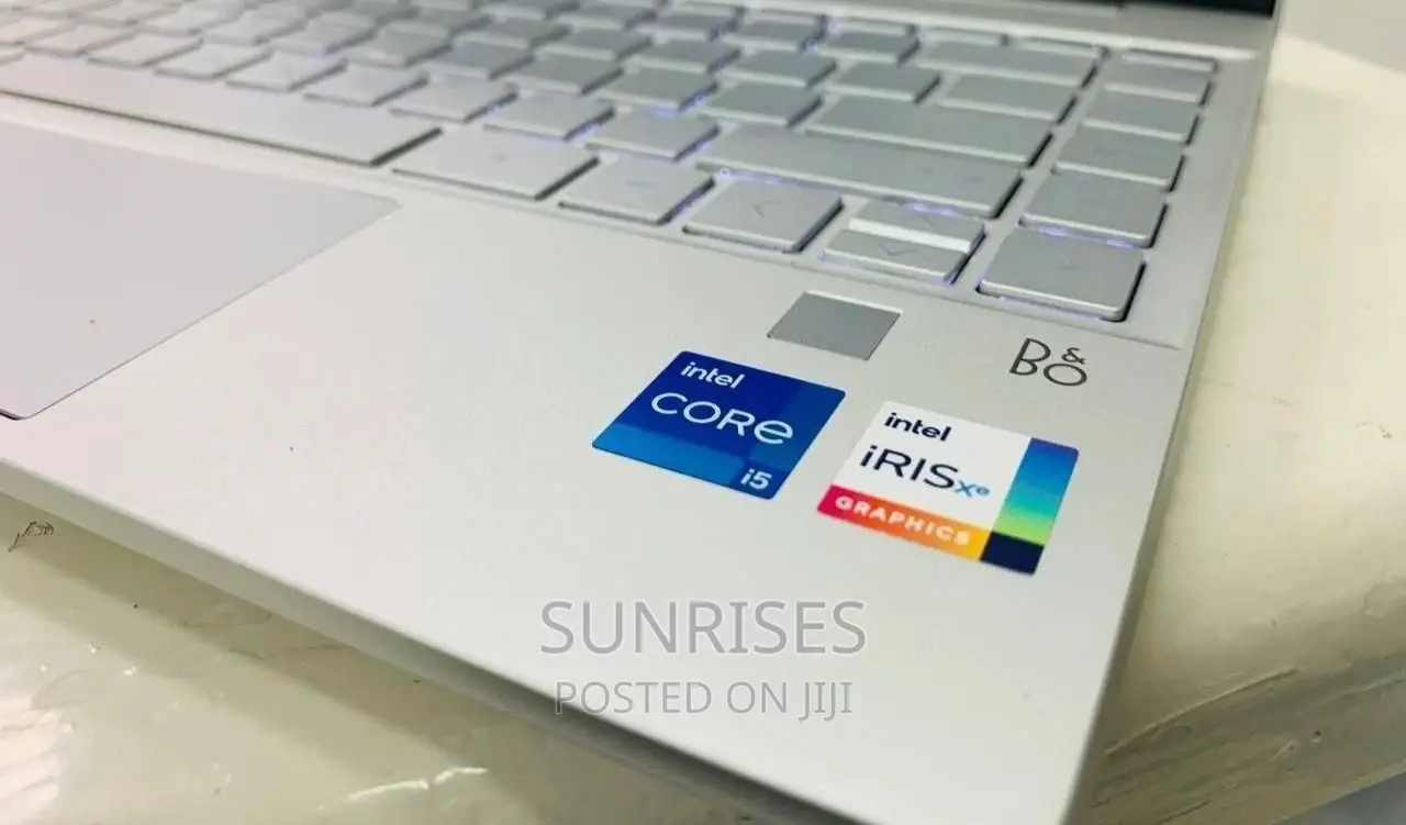 New Laptop HP Pavilion 15 8GB Intel Core I5 SSD 512GB