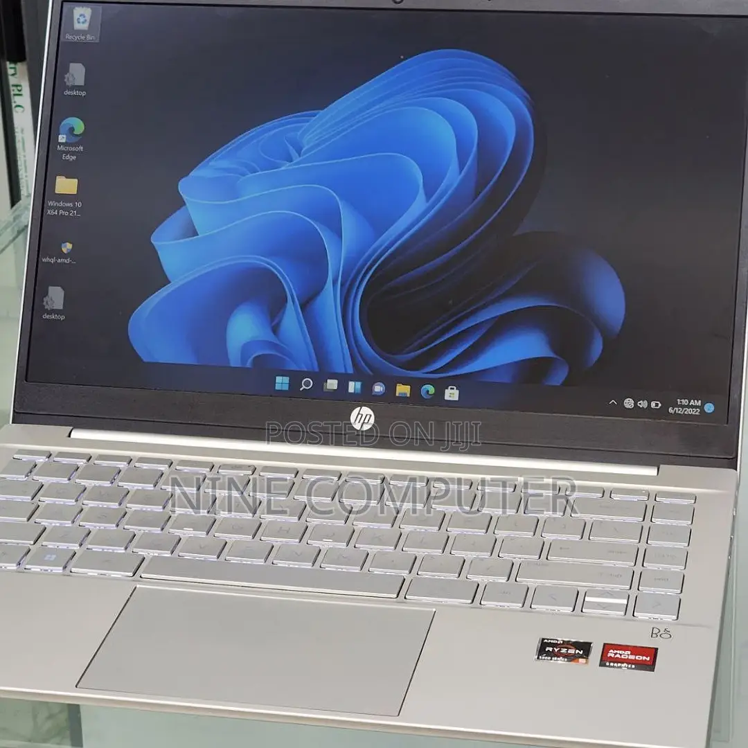 New Laptop HP Pavilion 14 8GB AMD Ryzen 5 SSD 512GB