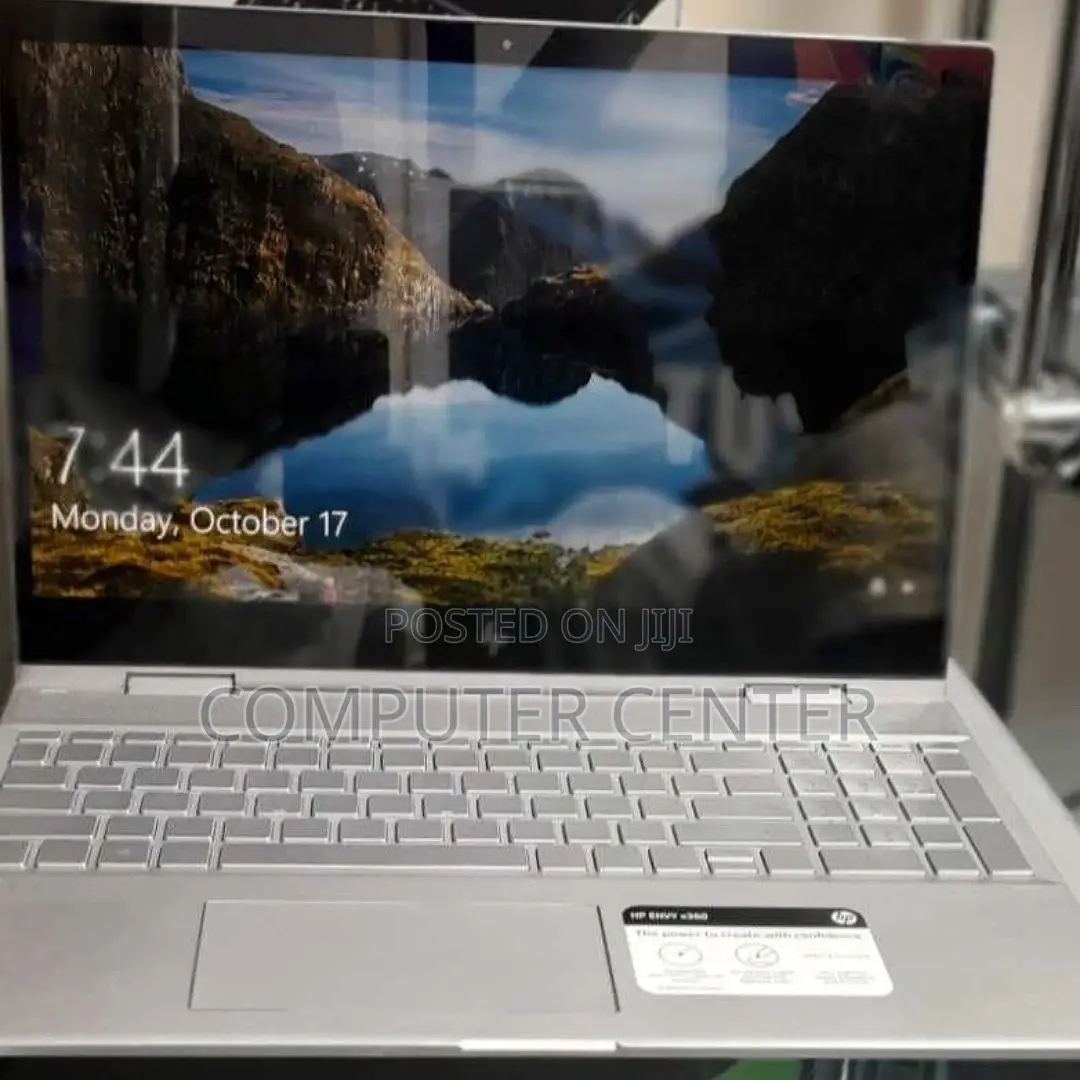 New Laptop HP Envy X360 16GB Intel Core I7 SSD 512GB