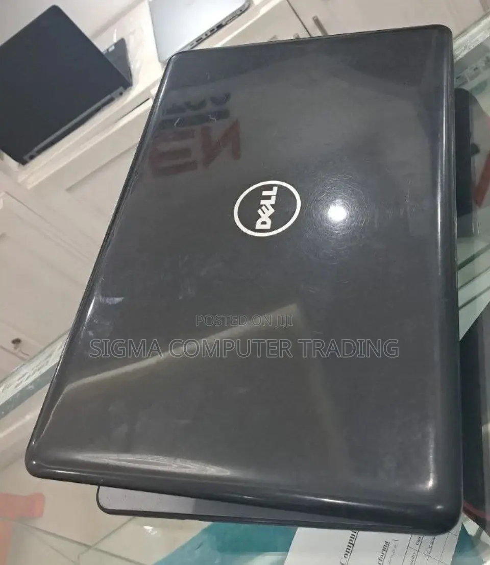 New Laptop Dell Inspiron 15 8GB Intel Core I7 SSD 512GB