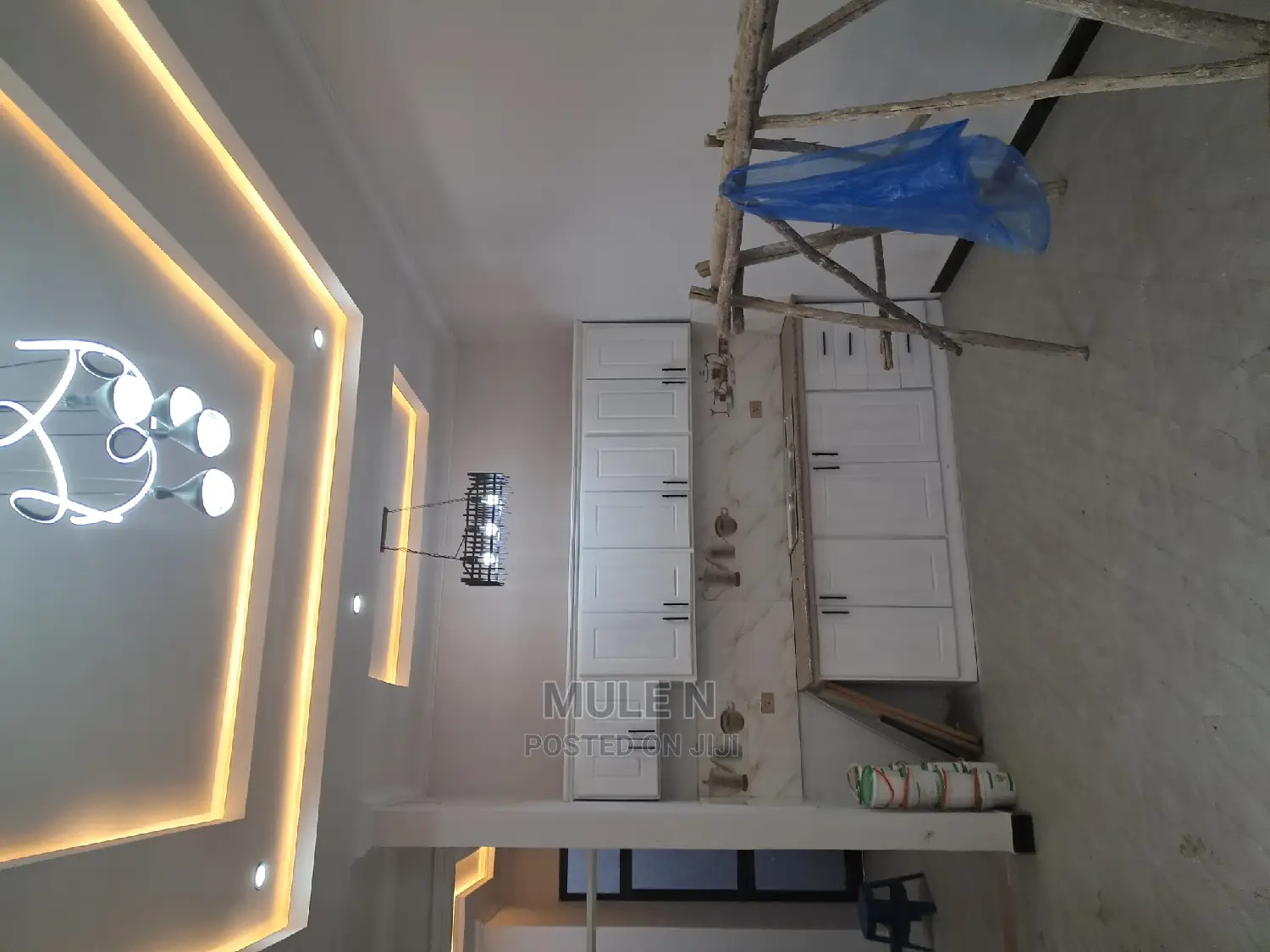 Furnished 5bdrm Villa in ሰሚት ኣካባቢ, Bole for sale