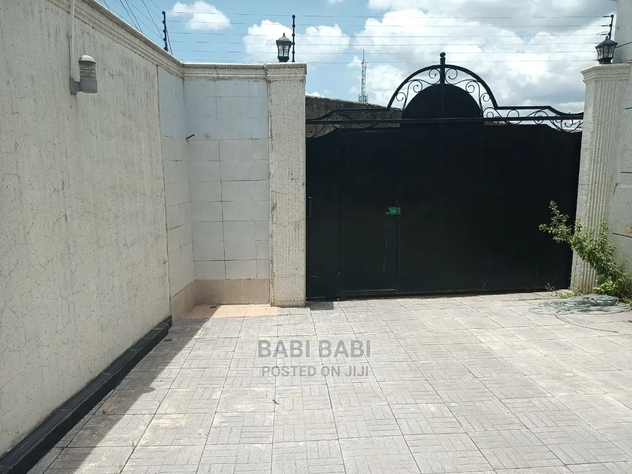4bdrm House in Bole for sale