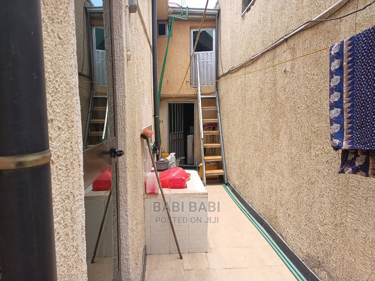 4bdrm House in Bole for sale