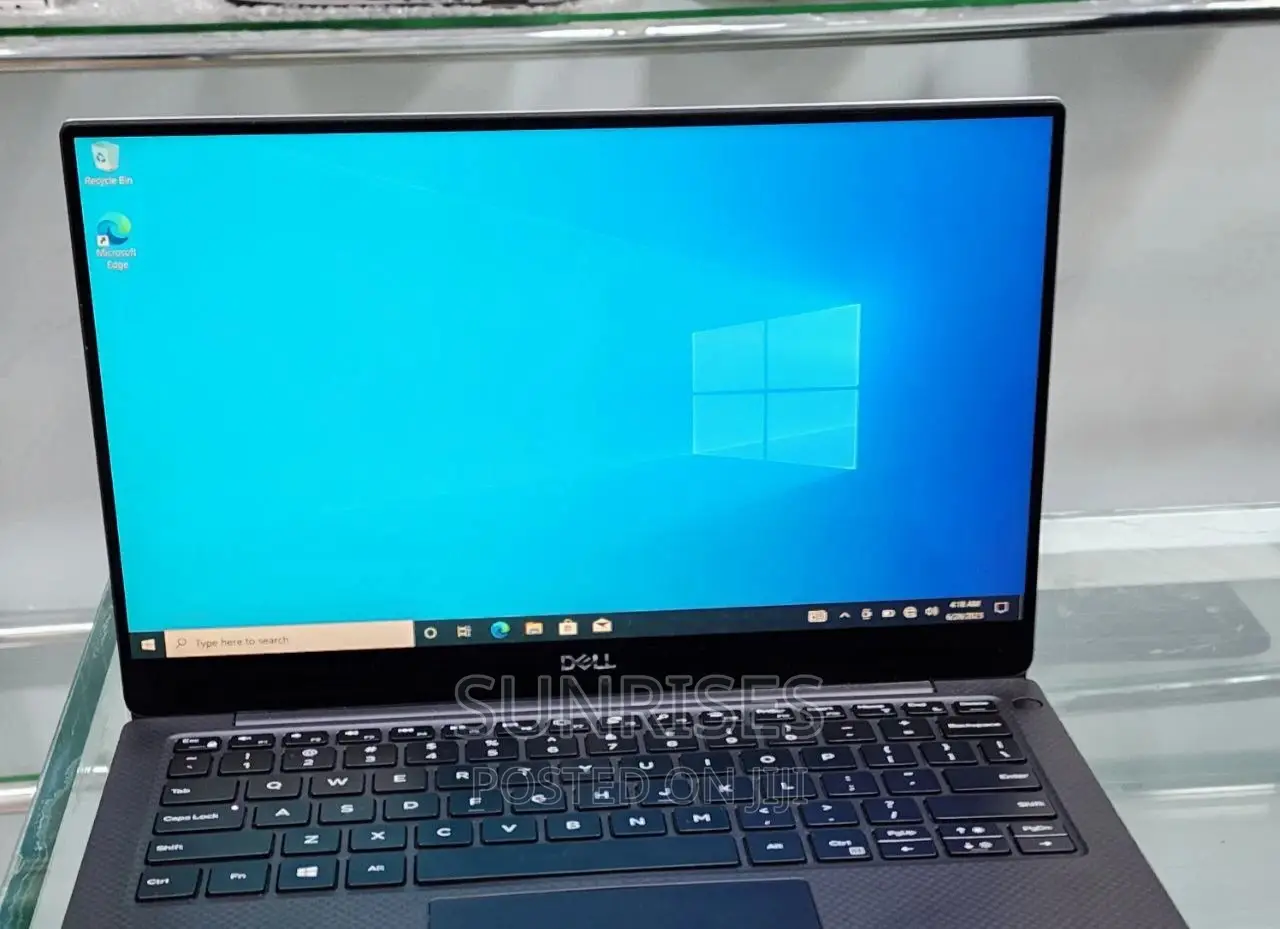 New Laptop Dell XPS 15 8GB Intel Core I5 SSD 512GB