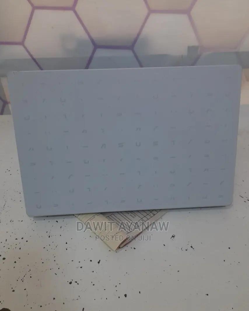 New Laptop Asus VivoBook 15 X505BA 4GB Intel Core 2 Duo SSD 128GB