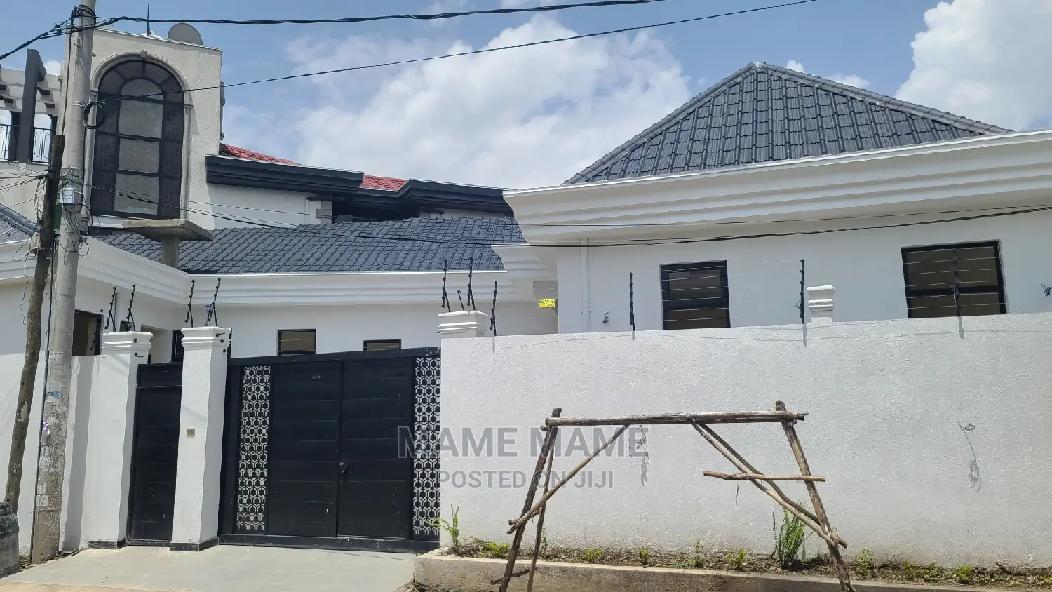 3bdrm Villa in Addis Abeba, Bole for sale