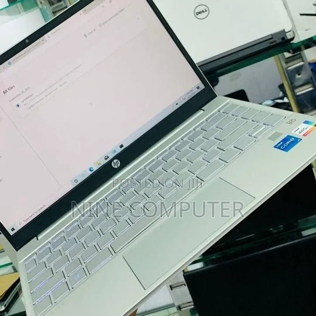 New Laptop HP Pavilion 15 12GB Intel Core I5 SSD 512GB