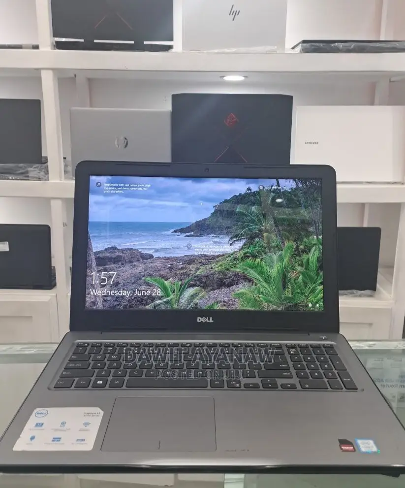 New Laptop Dell Inspiron 15 5567 8GB Intel Core I7 SSD 512GB