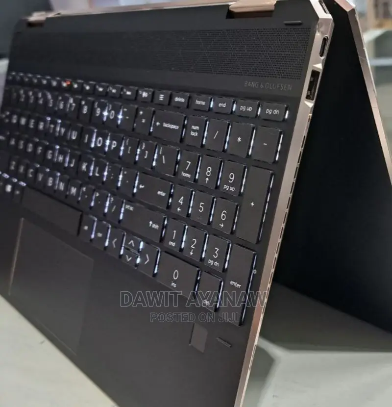 New Laptop HP Spectre 16GB Intel Core I7 SSD 512GB