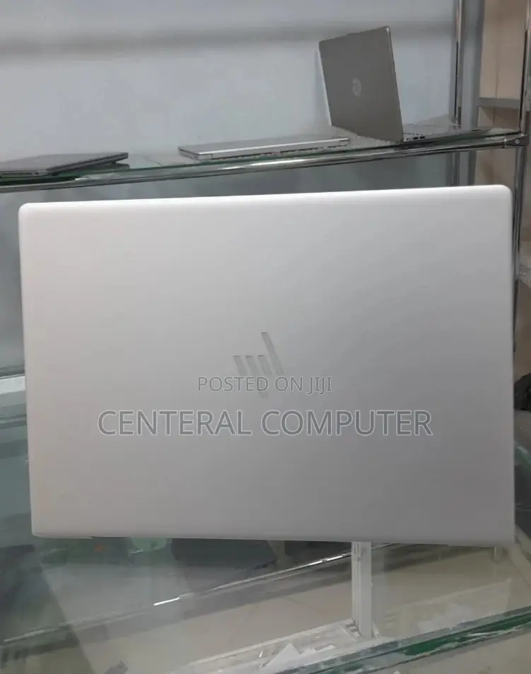 New Laptop HP EliteBook 830 8GB Intel Core I5 SSD 512GB