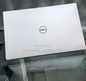 New Laptop Dell XPS 15 8GB Intel Core I5 SSD 512GB