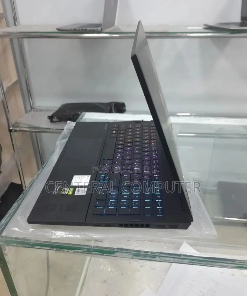 New Laptop HP Omen 16 16GB Intel Core I7 SSD 2T