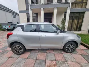 New Suzuki Swift 2022 Silver
