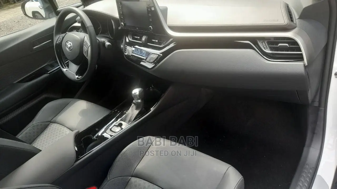 New Toyota C-HR 2021 White