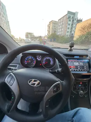 Hyundai Avante 2017 Gray