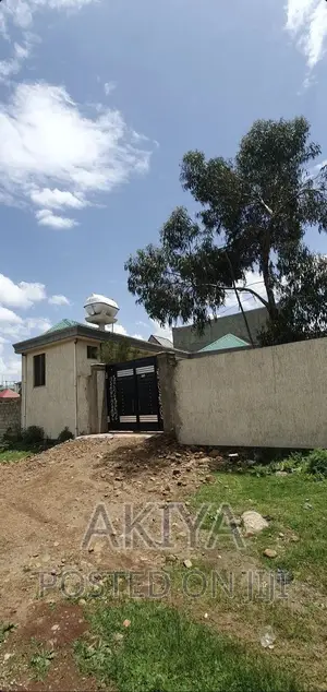 Furnished 4bdrm House in House, Oromia-Finfinne for sale