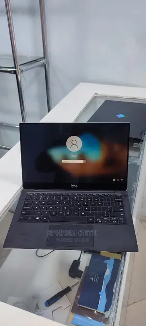 New Laptop Dell XPS 13 8GB Intel Core I5 SSD 512GB