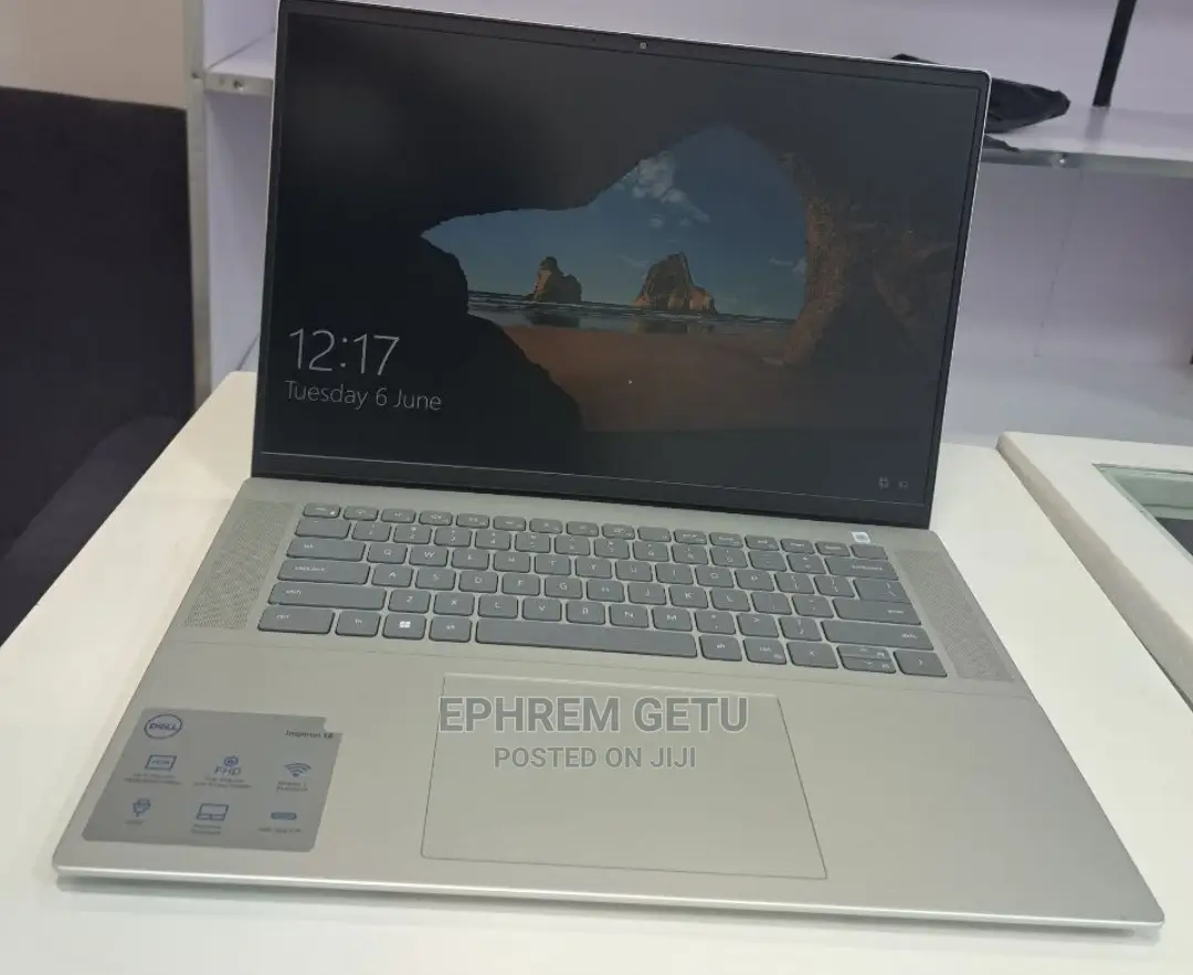 New Laptop Dell Inspiron 15 16GB Intel Core I7 SSD 1T