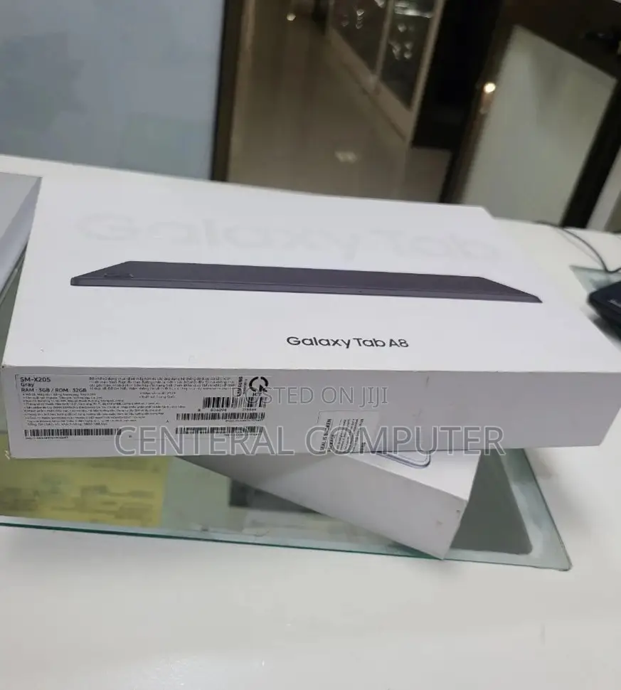 New Samsung Galaxy Tab A8 10.5 (2021) 32 GB Silver