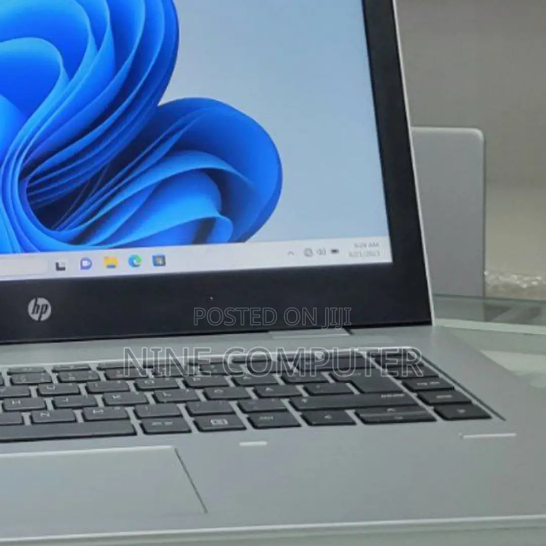 New Laptop HP ProBook 440 G5 8GB AMD Ryzen 5 SSD 256GB