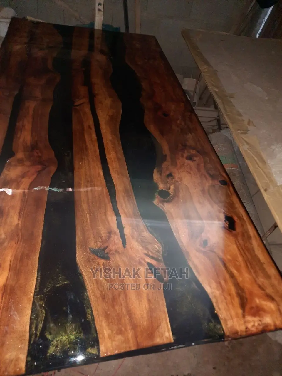 Epoxy Resin River Table for 6 Sit