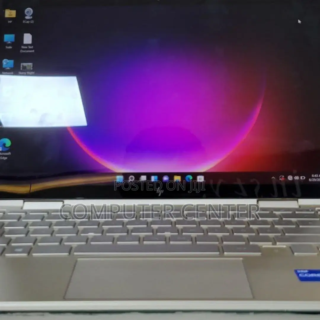 New Laptop HP Envy X360 8GB Intel Core I5 SSD 512GB
