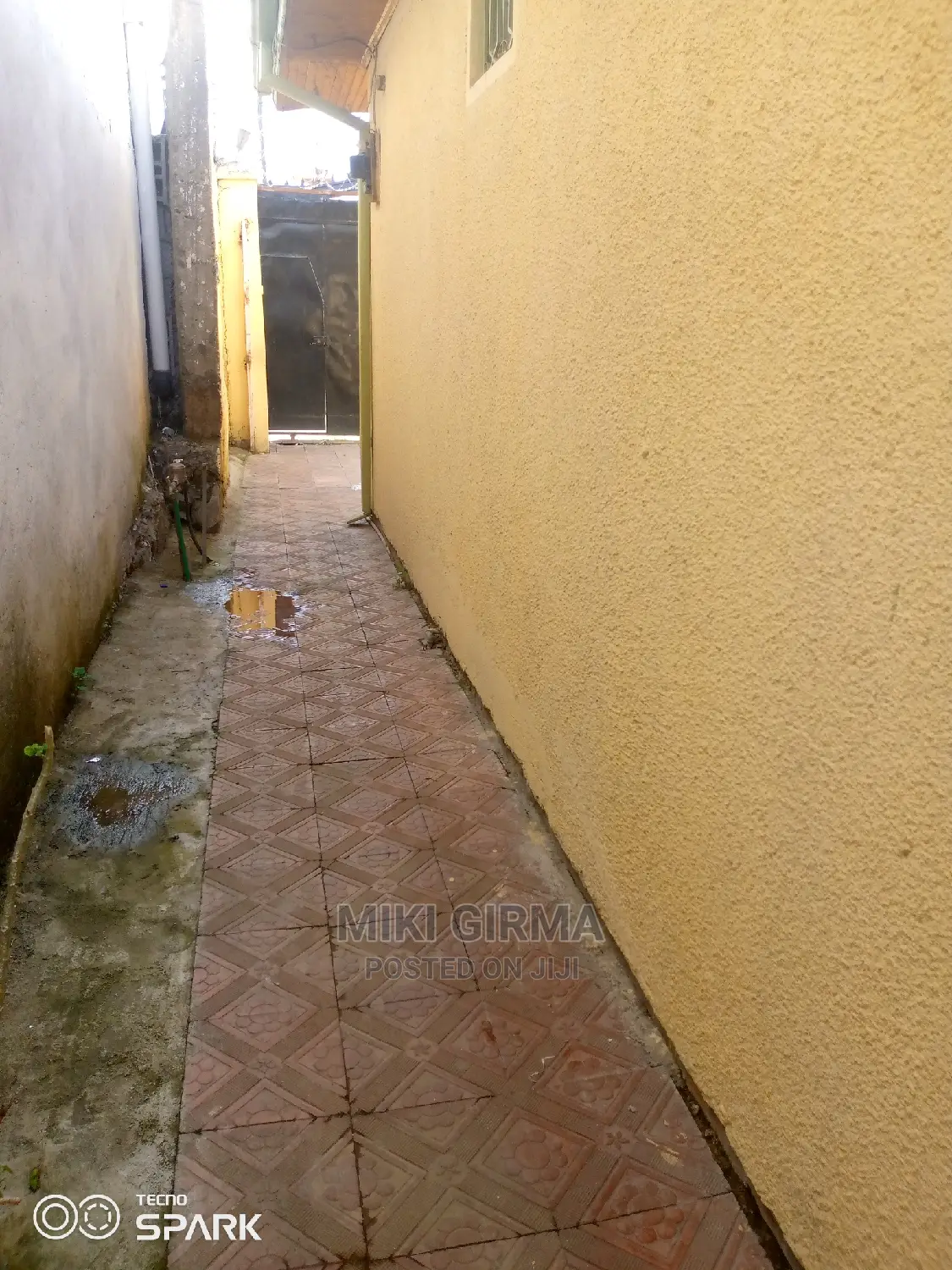 2bdrm House in ኮተቤ አንድ ፌርማታ, Yeka for sale