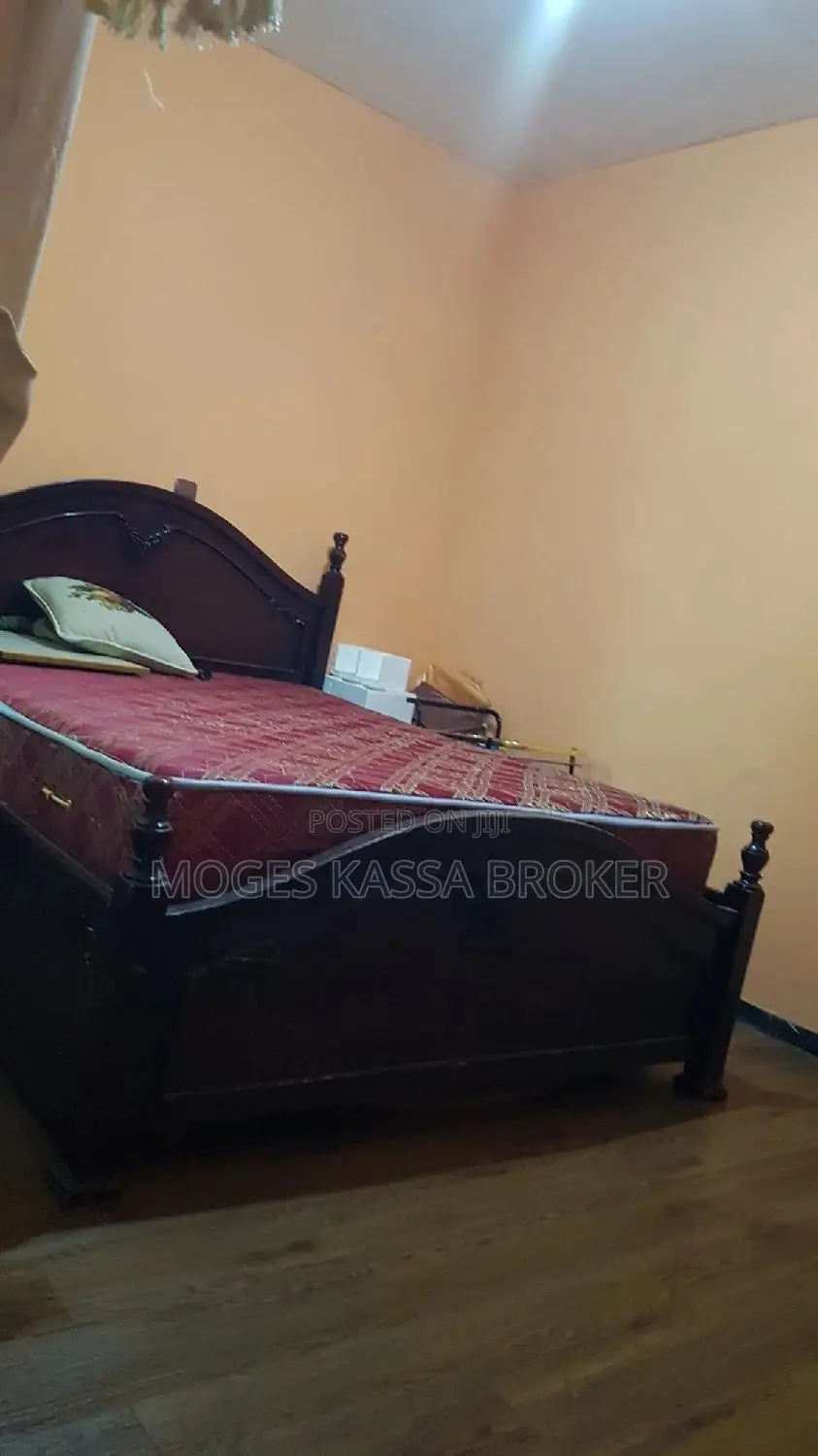 Furnished 6bdrm House in አትሌቶች ወጅ ሐርመኒያን, Yeka for sale