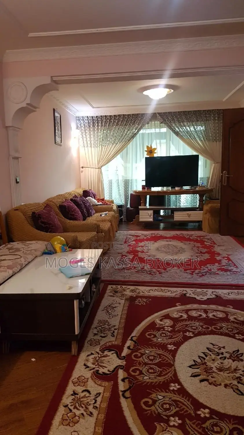 Furnished 6bdrm House in አትሌቶች ወጅ ሐርመኒያን, Yeka for sale