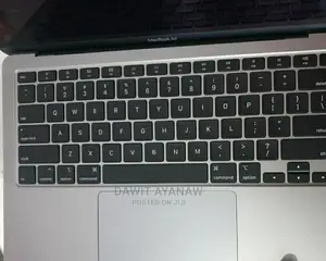 Photo - New Laptop Apple MacBook Air 2018 8GB Intel Core i5 SSD 256GB