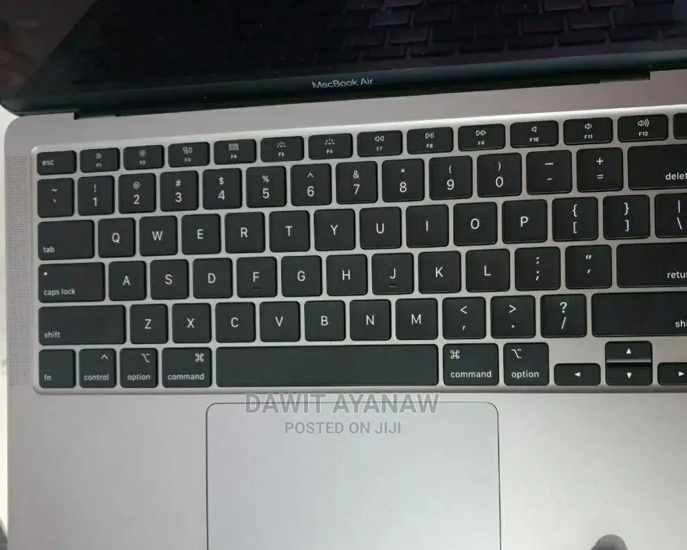 New Laptop Apple MacBook Air 2018 8GB Intel Core i5 SSD 256GB