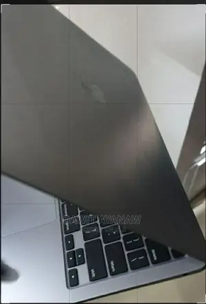 New Laptop Apple MacBook Air 2018 8GB Intel Core i5 SSD 256GB