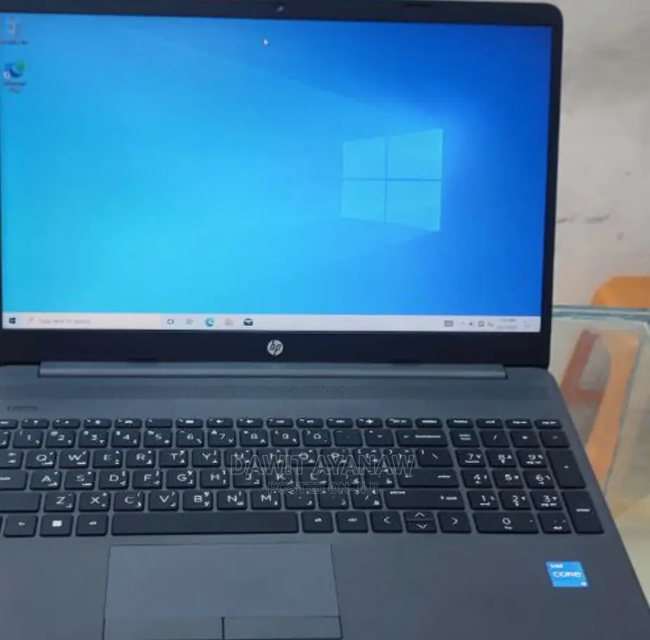 New Laptop HP Stream Notebook 8GB Intel Core I3 HDD 1T