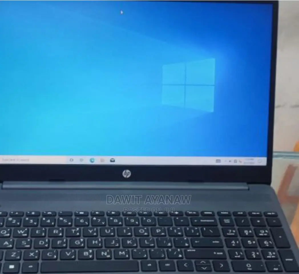 New Laptop HP Stream Notebook 8GB Intel Core I3 HDD 1T