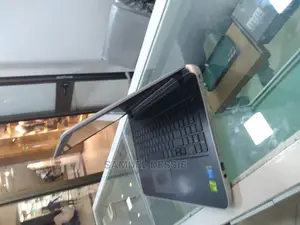 New Laptop HP Pavilion 15 8GB Intel Core I7 HDD 1T