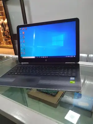 New Laptop HP Pavilion 15 8GB Intel Core I5 HDD 1T