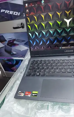 New Laptop Lenovo Legion 5 8GB Nvidia HDD+SSD 512GB