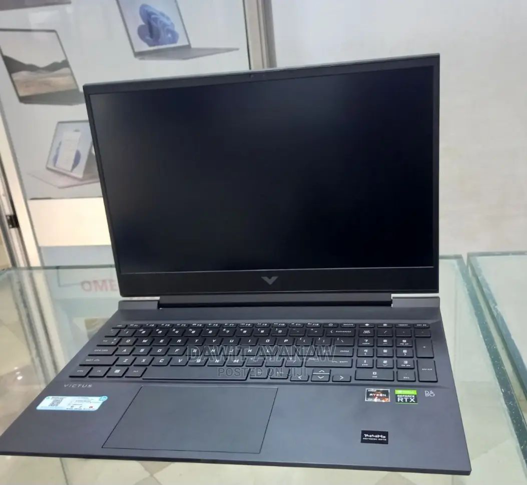 New Laptop HP Victus 16 8GB AMD Ryzen 7 SSD 512GB