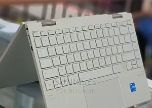 New Laptop HP Envy X360 8GB Intel Core I5 SSD 512GB